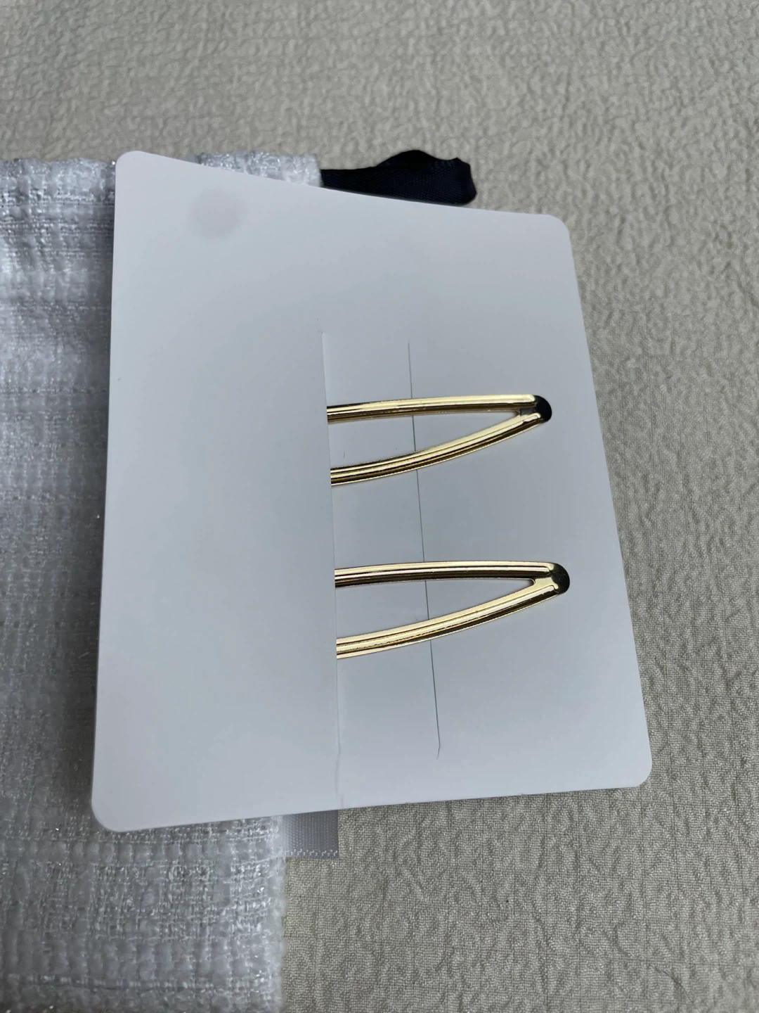 Kérastase Hair Clips (Set of 2) - photo 5