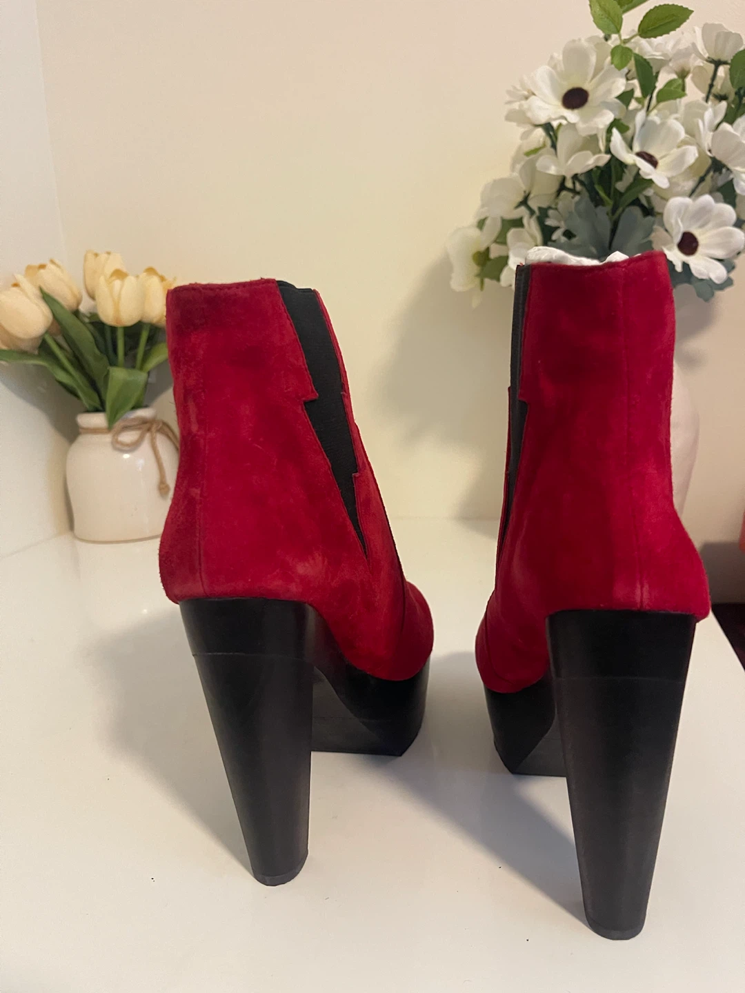 Red Suede Platform Ankle Boots - photo 5
