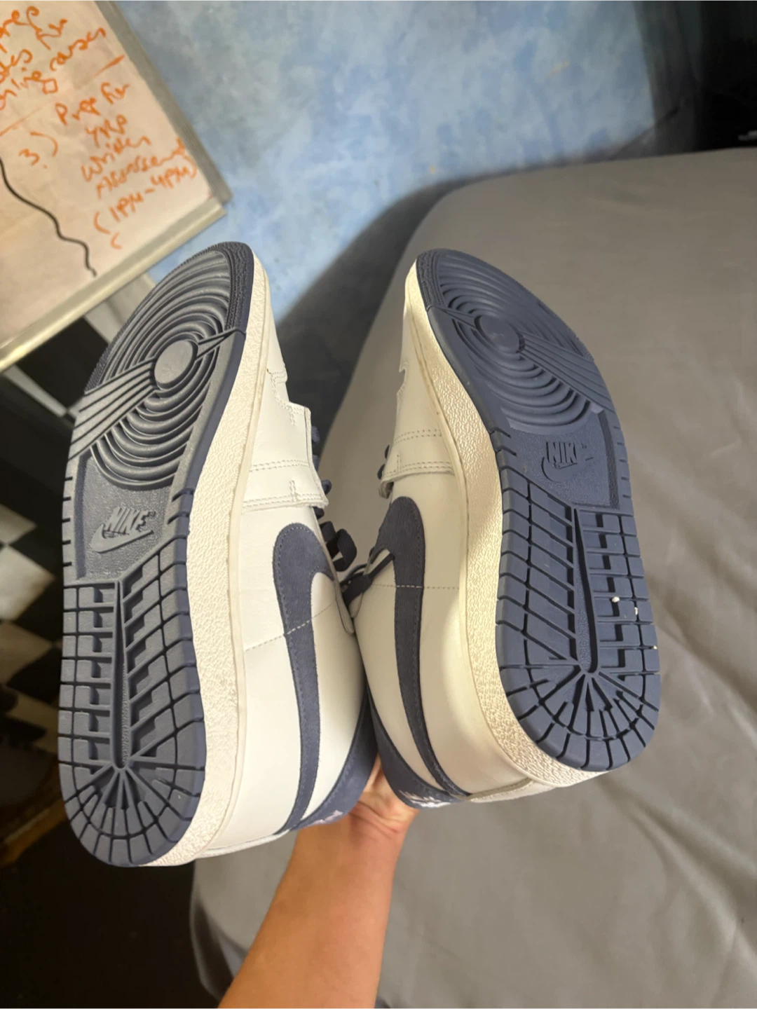 Nike Air Jordan 1 High OG Size9.5 - photo 2