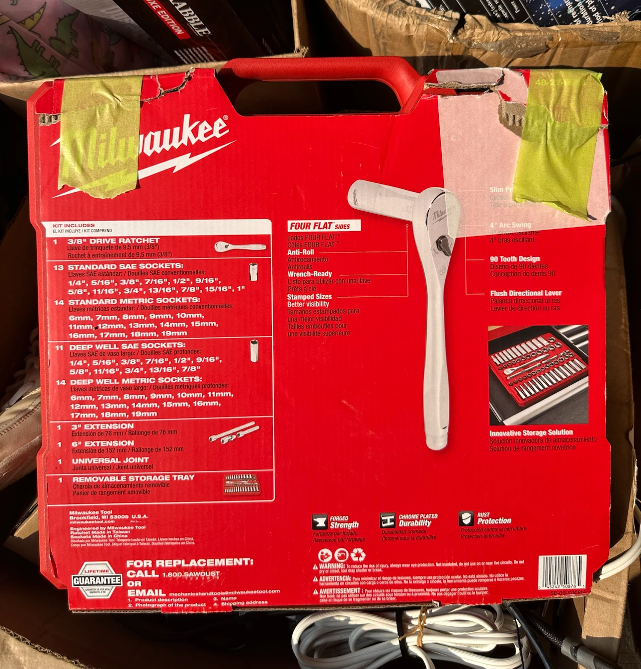 Milwaukee 56-Piece 3/8" Drive Ratchet and Socket Set - photo 2