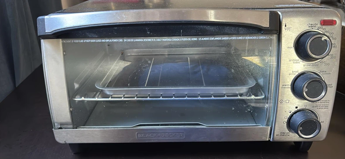 Black+Decker 4-Slice Toaster Oven