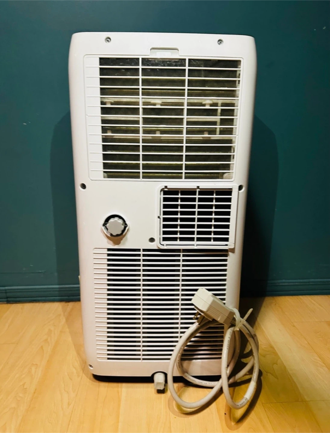 For Living Portable Air Conditioner (Barely Used condition) - photo 2