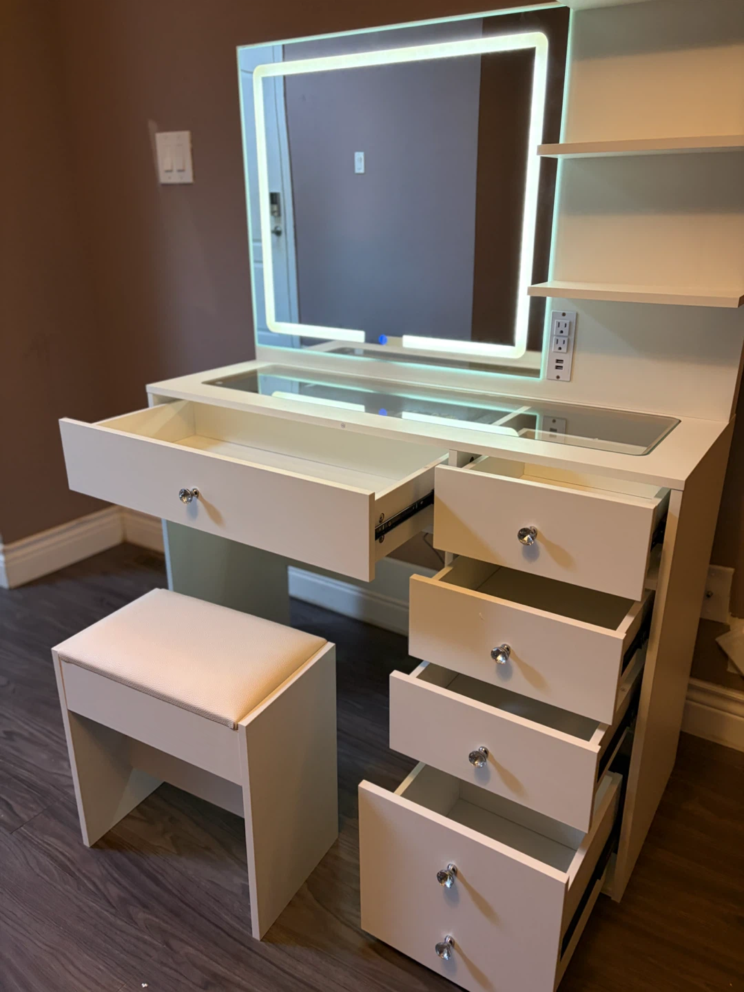 New White Vanity Desk with Light-Up Mirror and Stool - photo 3