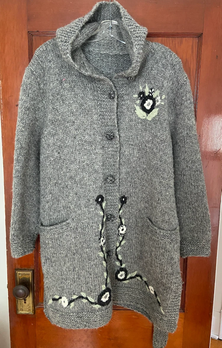 Handmade Grey Wool Knit Cardigan with Floral Embroidery