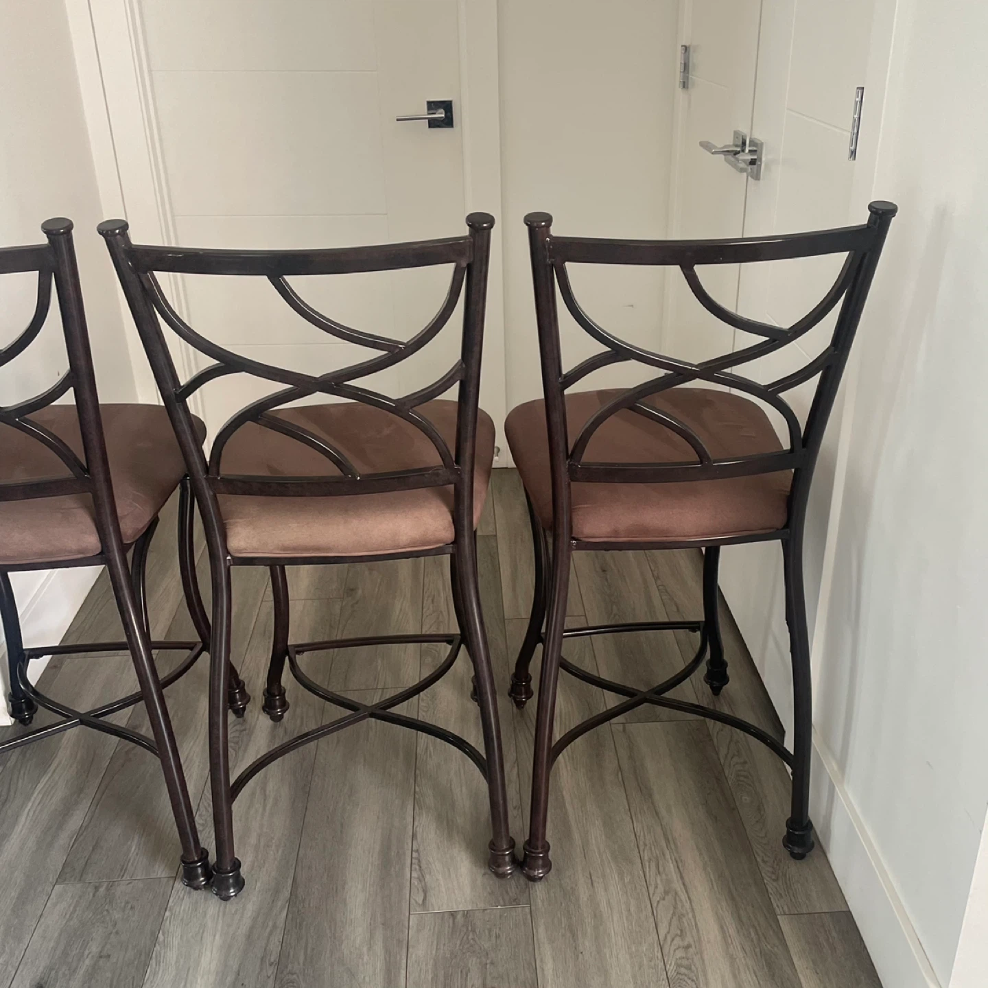 4 Metal Bar Stools - photo 5