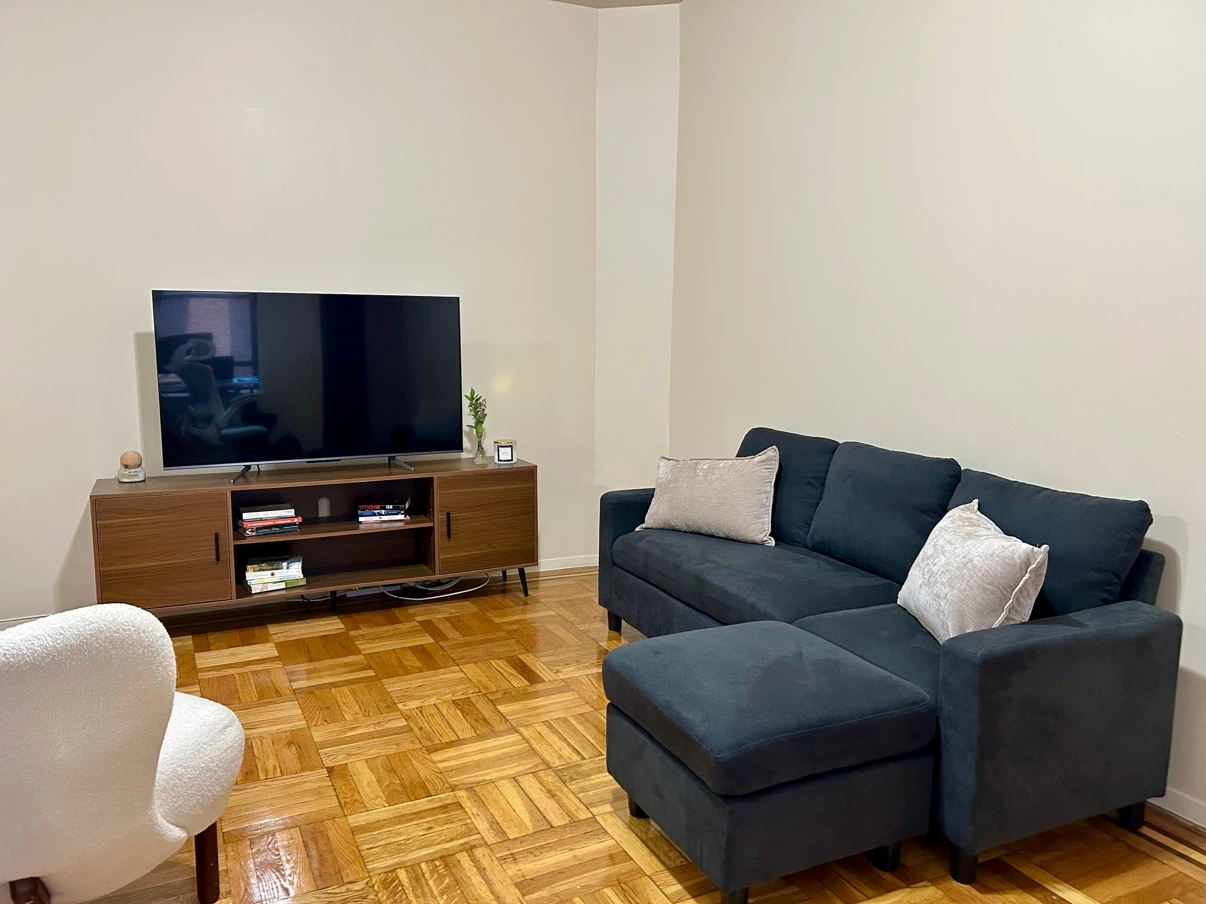 Dark Gray Sectional Sofa with Ottoman - photo 4