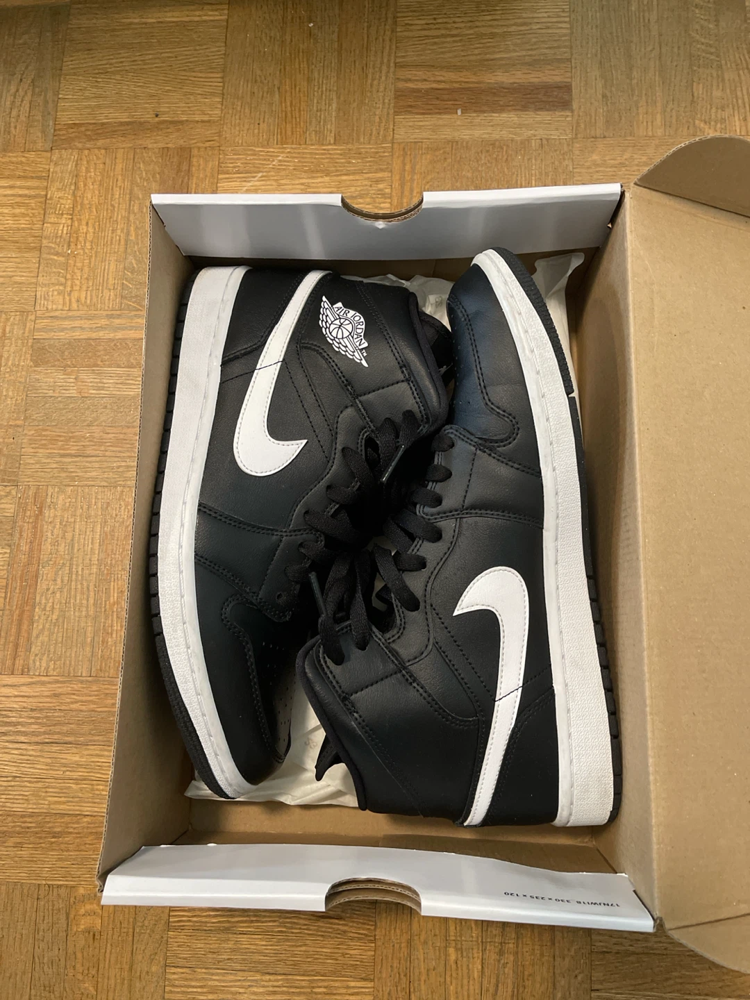 Air Jordan 1 Mid Black White Sneakers - photo 4