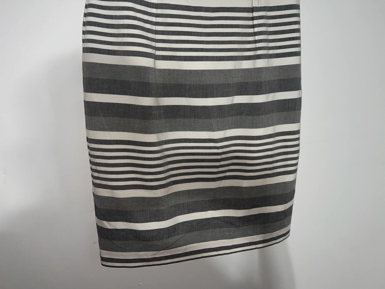 Calvin Klein Striped Sleeveless Sheath Dress Size 12 - photo 3