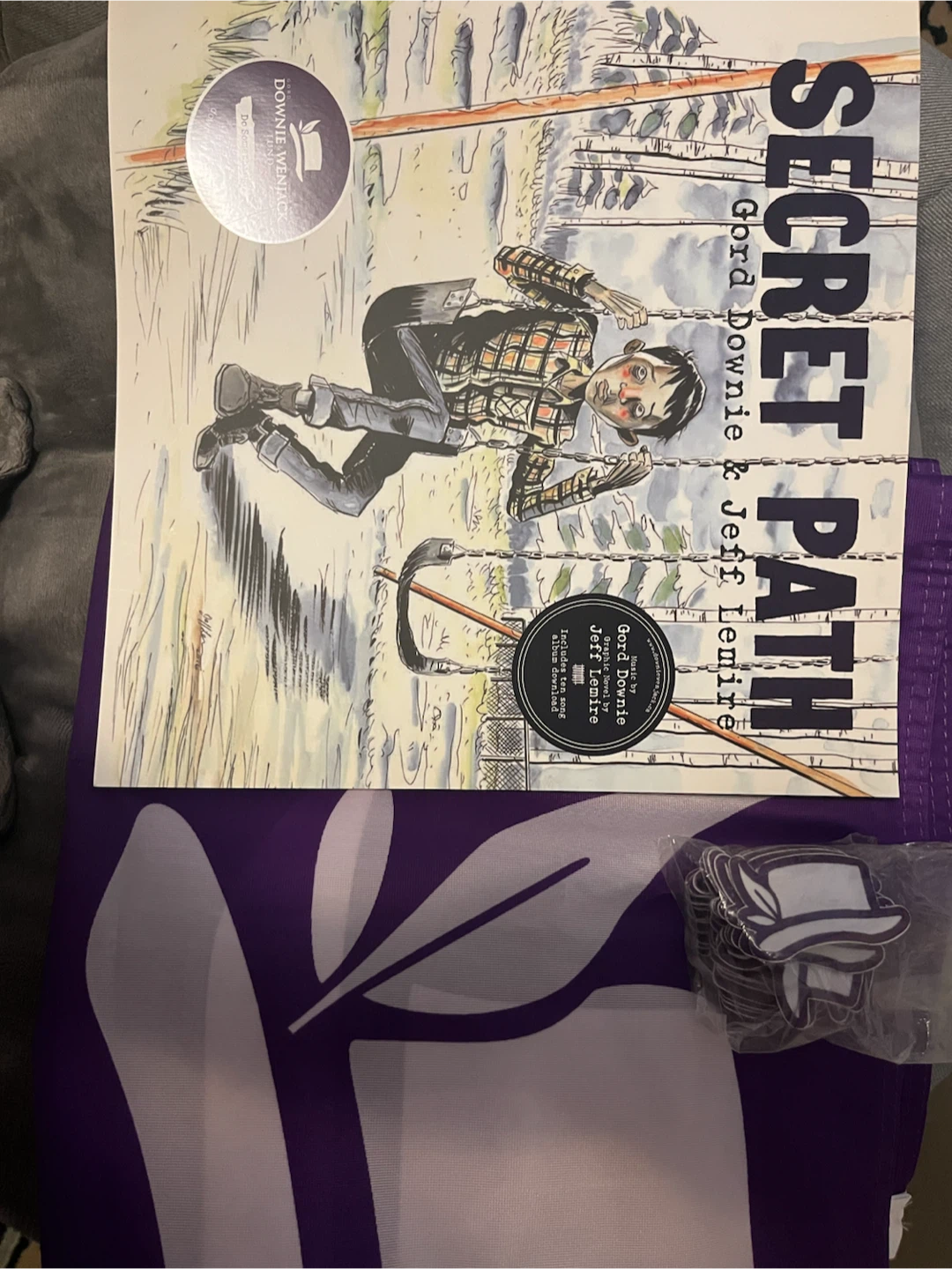 Secret Path by Gord Downie & Jeff Lemire - photo 3