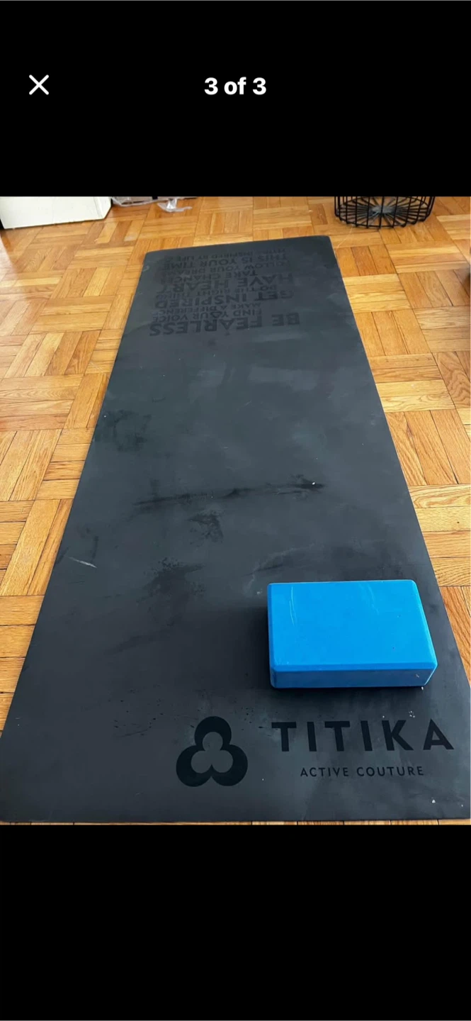 Brand NEW RARE Titika Yoga Mat - photo 3