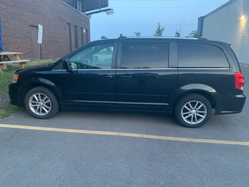 2016 Dodge Caravan , 210k - photo 5