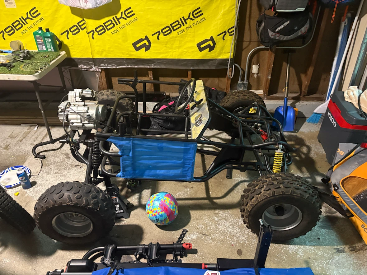 Go-Kart Frame with Engine - photo 2