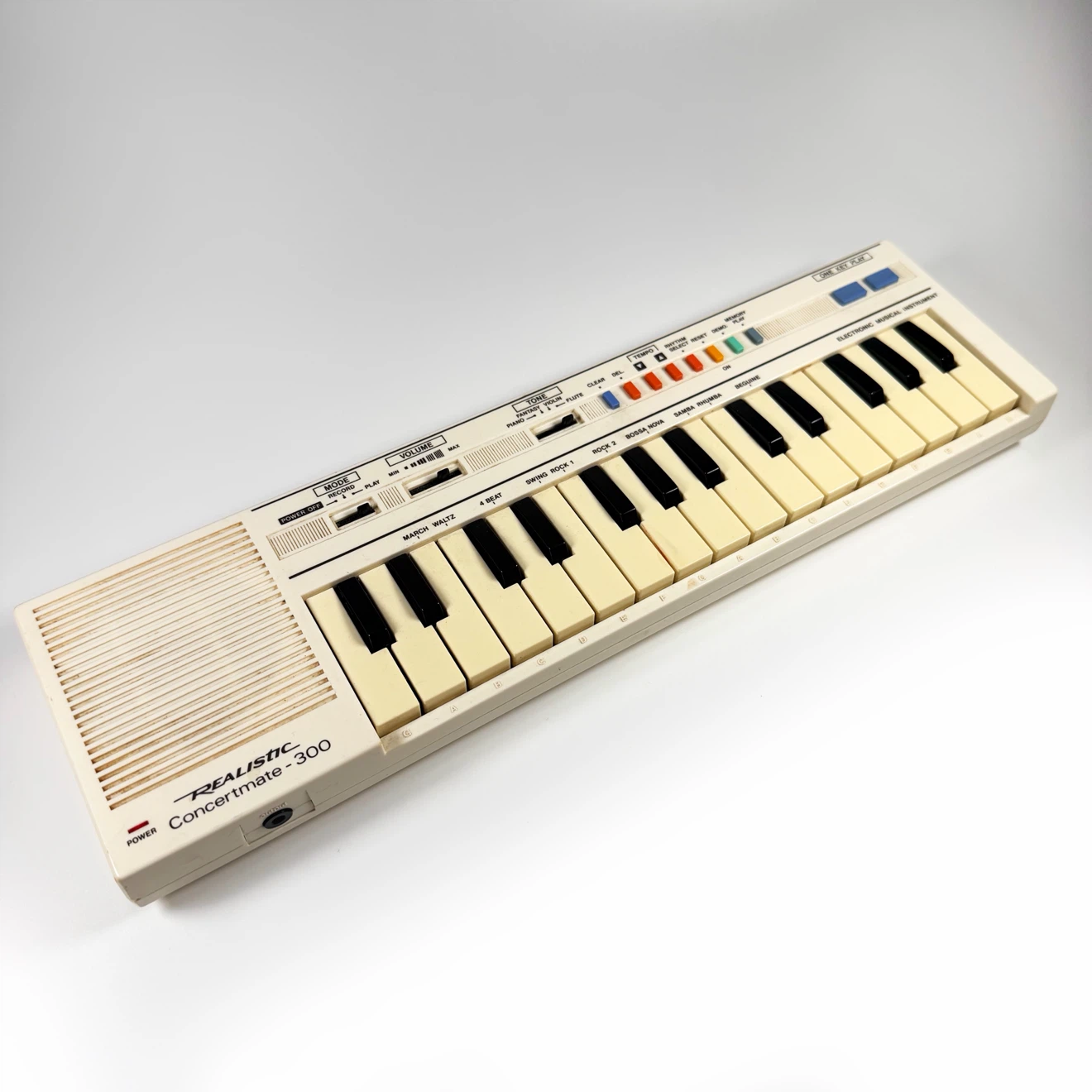 Vintage 1988 Realistic Concertmate 300 Mini Keyboard