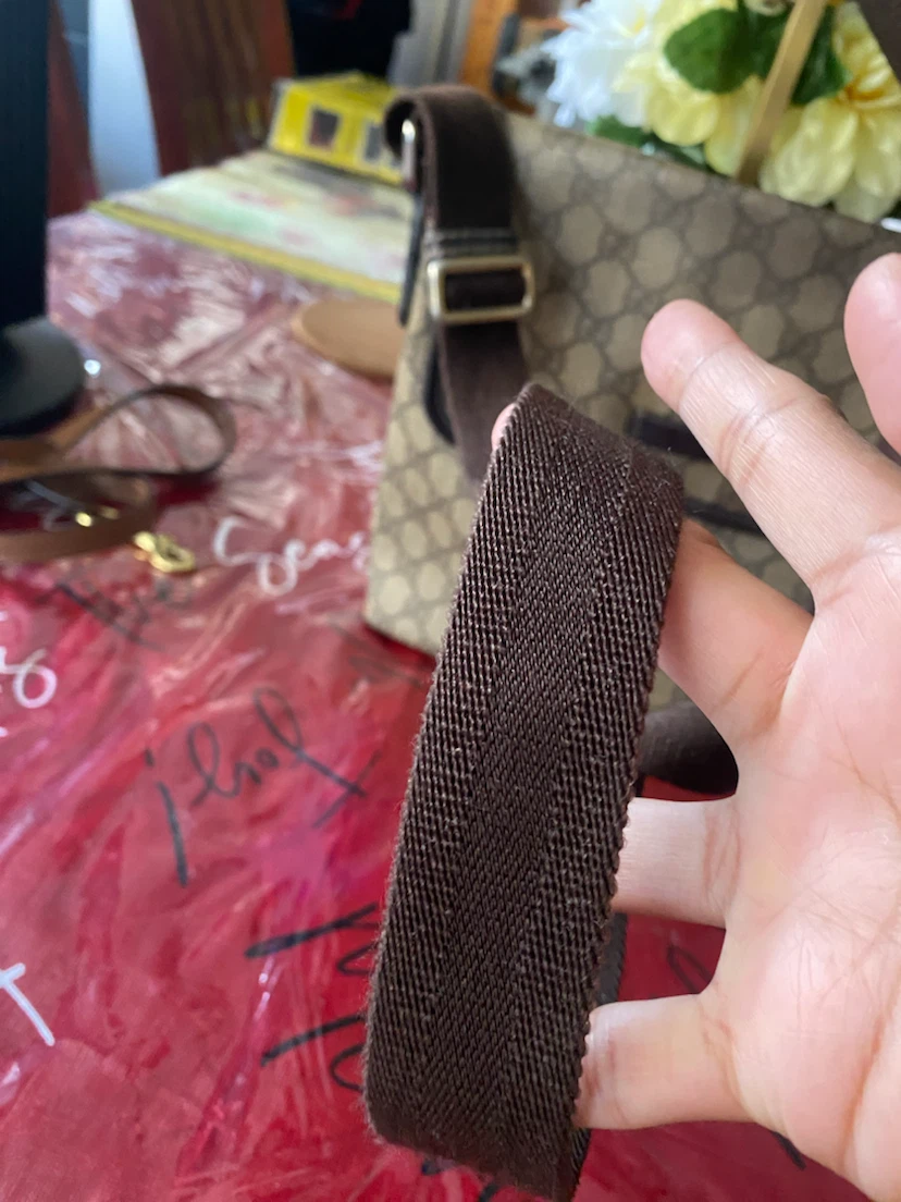 Gucci Messenger Bag - photo 3