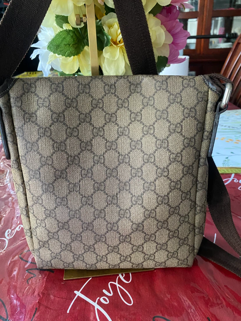 Gucci Messenger Bag - photo 4