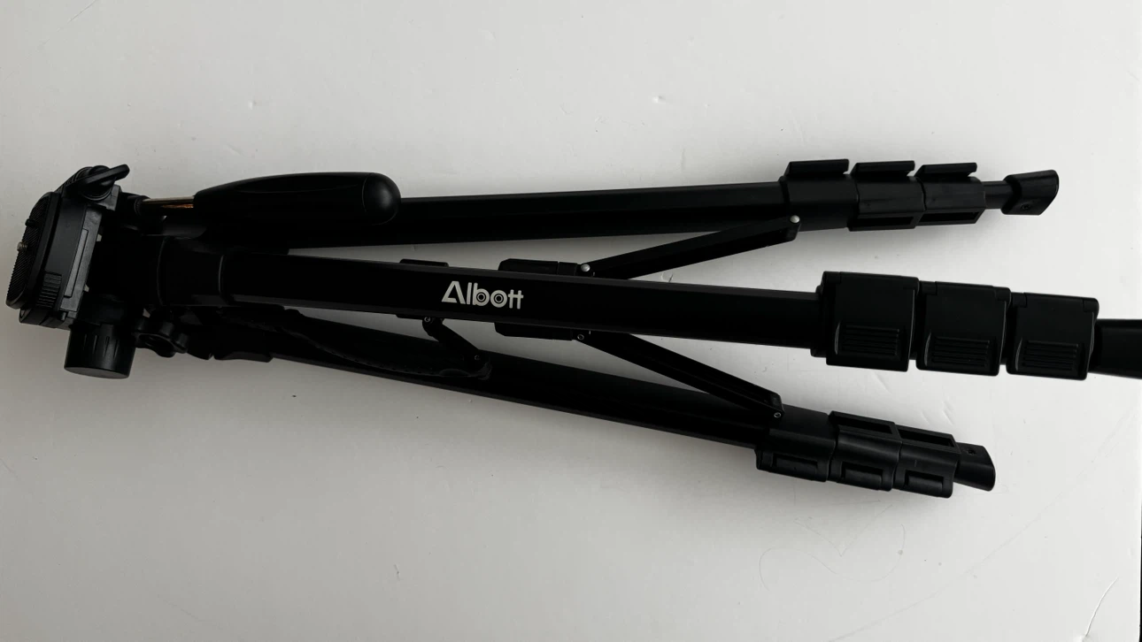 Albott 64'' Travel Tripod Lightweight w/ Carrying Bag - photo 2