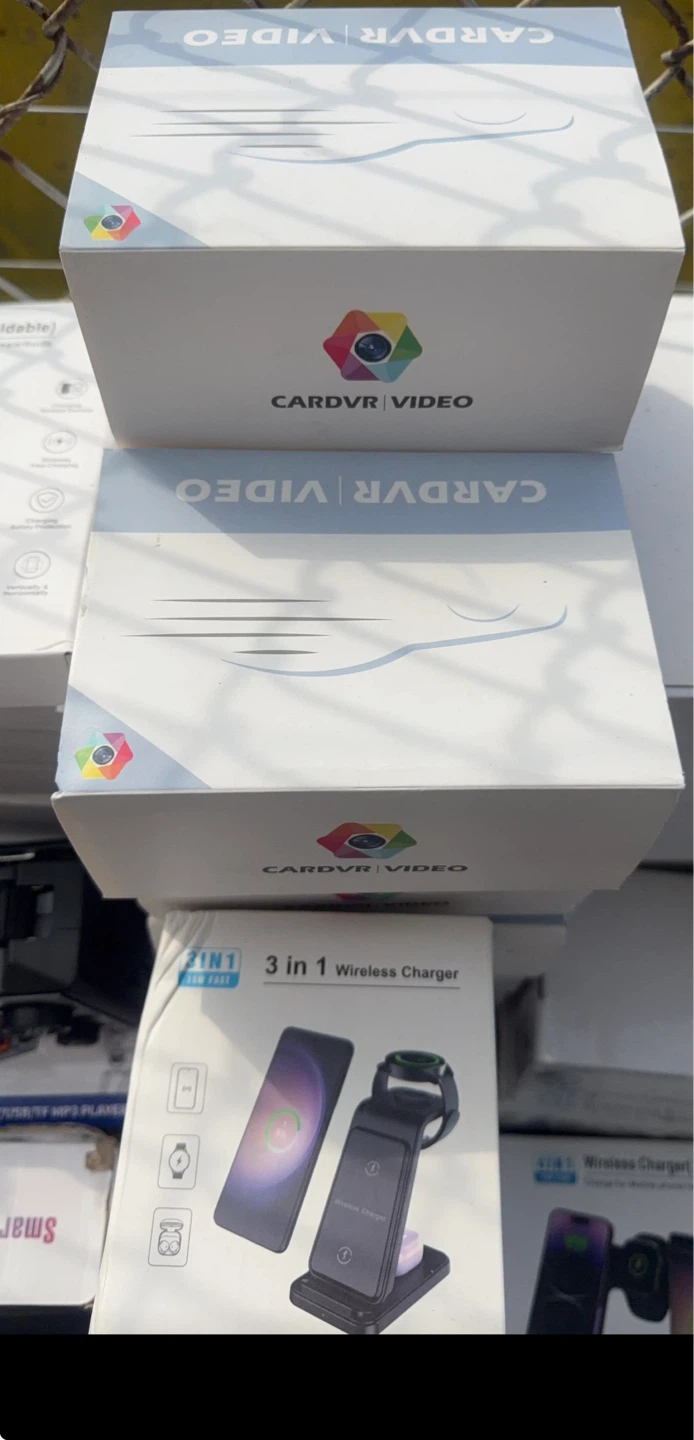 3 in 1 Wireless Charger with CardVR Video Branding