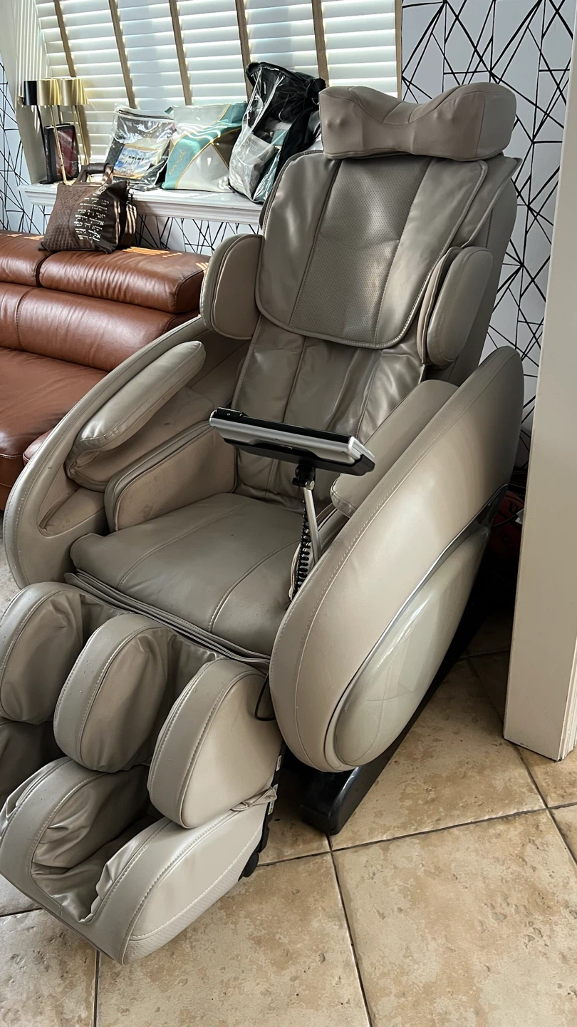 Osaki Massage Chair - photo 5