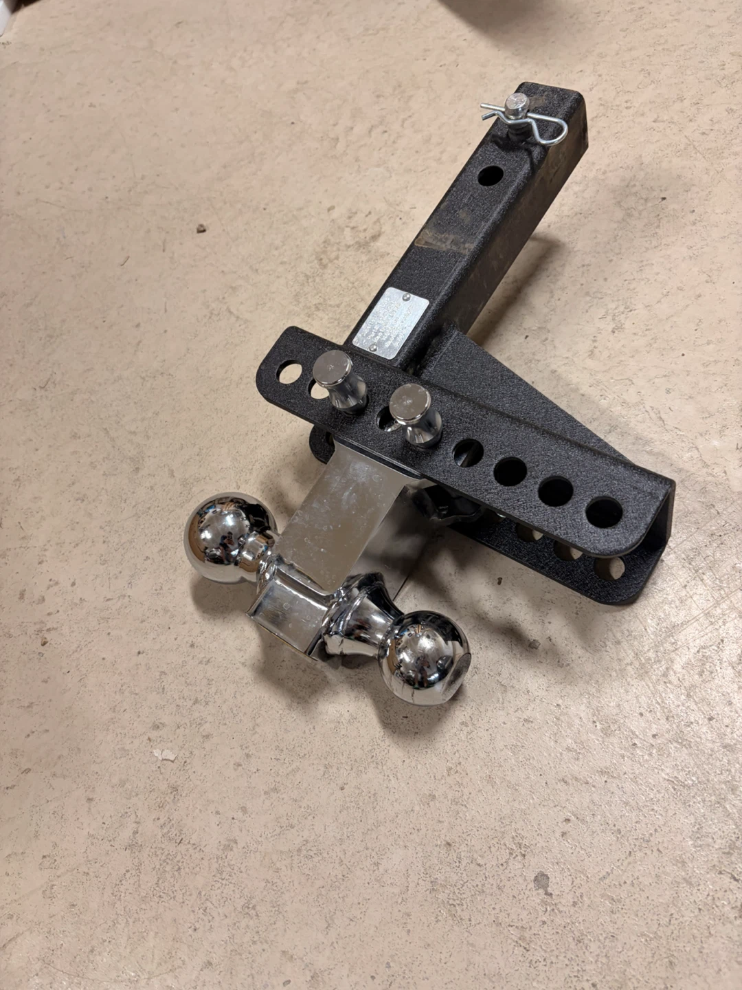 Adjustable Steel Drop Hitch high capacity 14,000 - photo 2