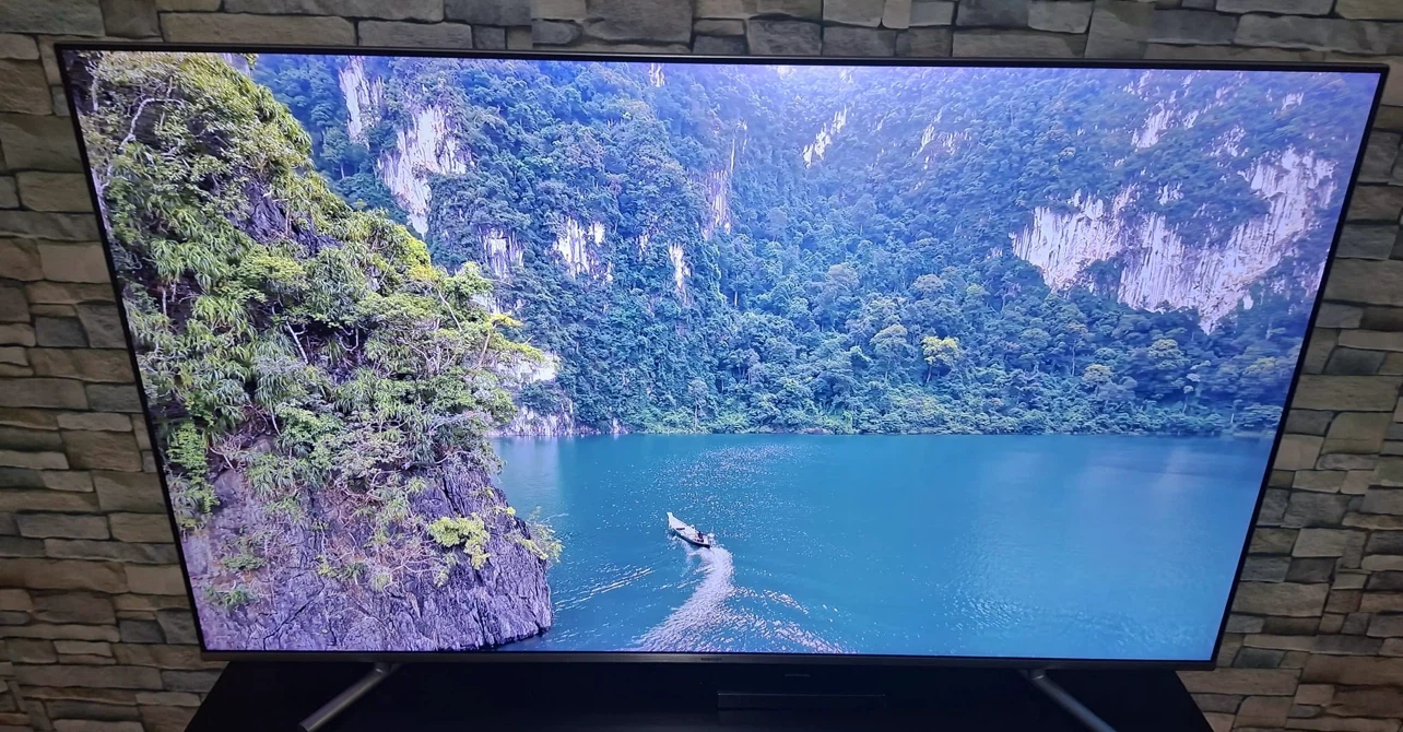 Samsung QN55Q6FAM 55" QLED 4K Smart TV - photo 2