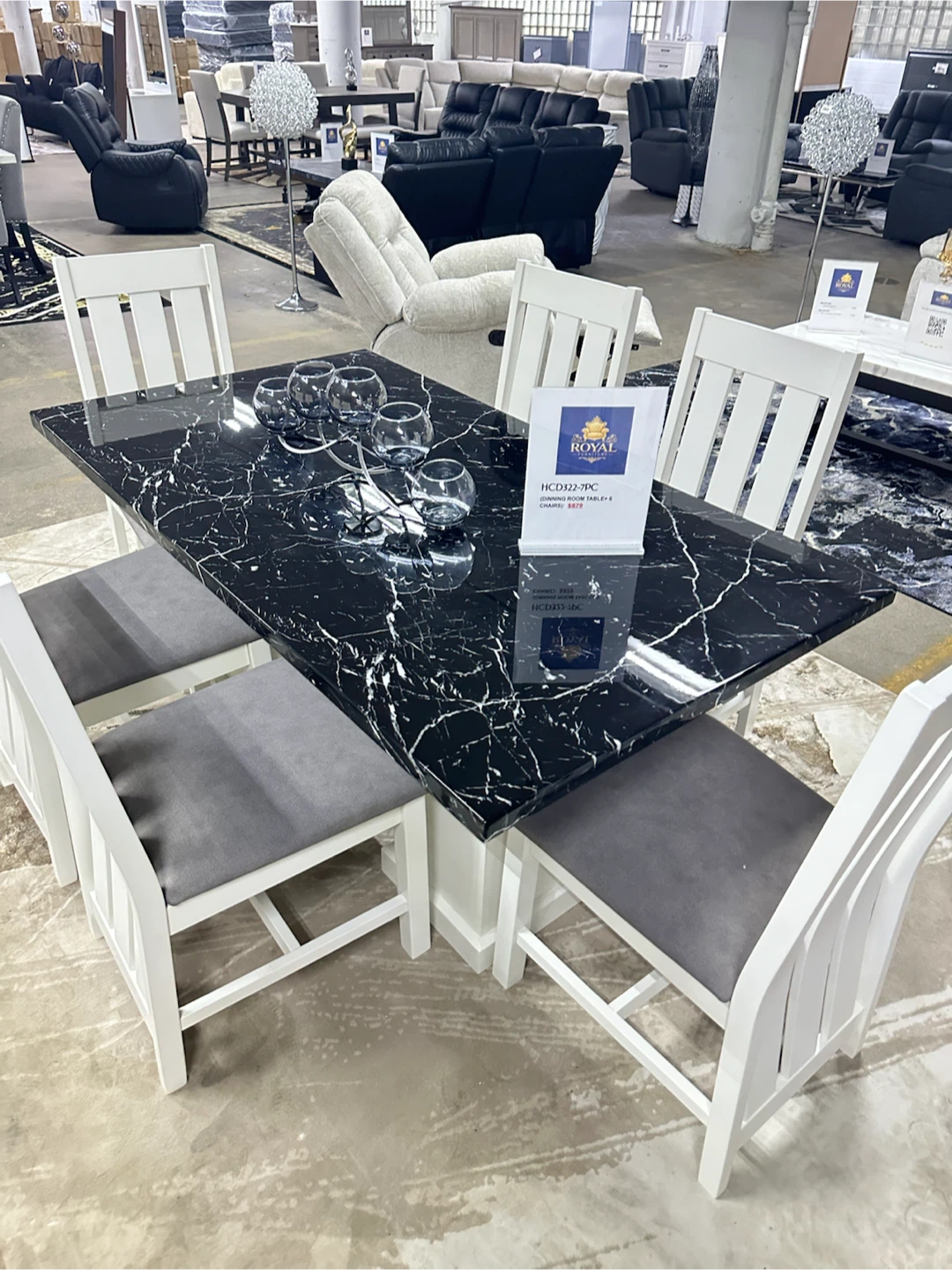 Dining table & 6 chairs (new) - photo 2