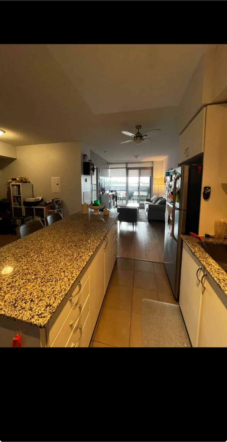 1 bed + den (second bedroom) unit for rent - photo 3
