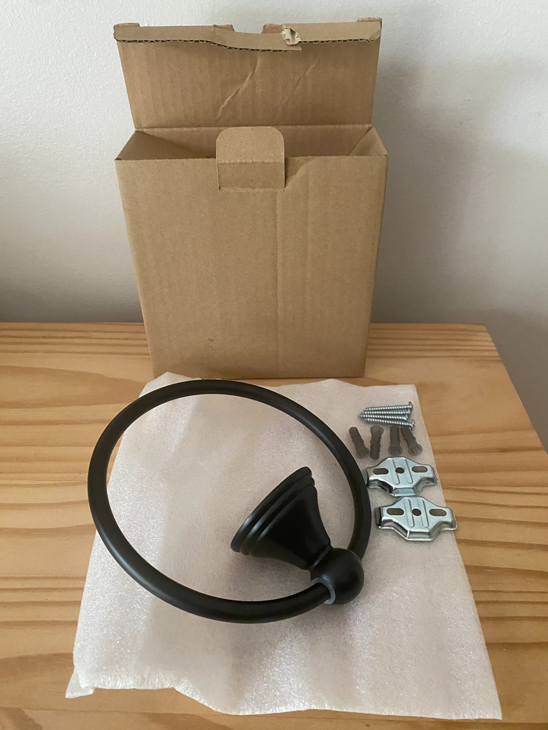 NEW MOEN Towel Ring - photo 3
