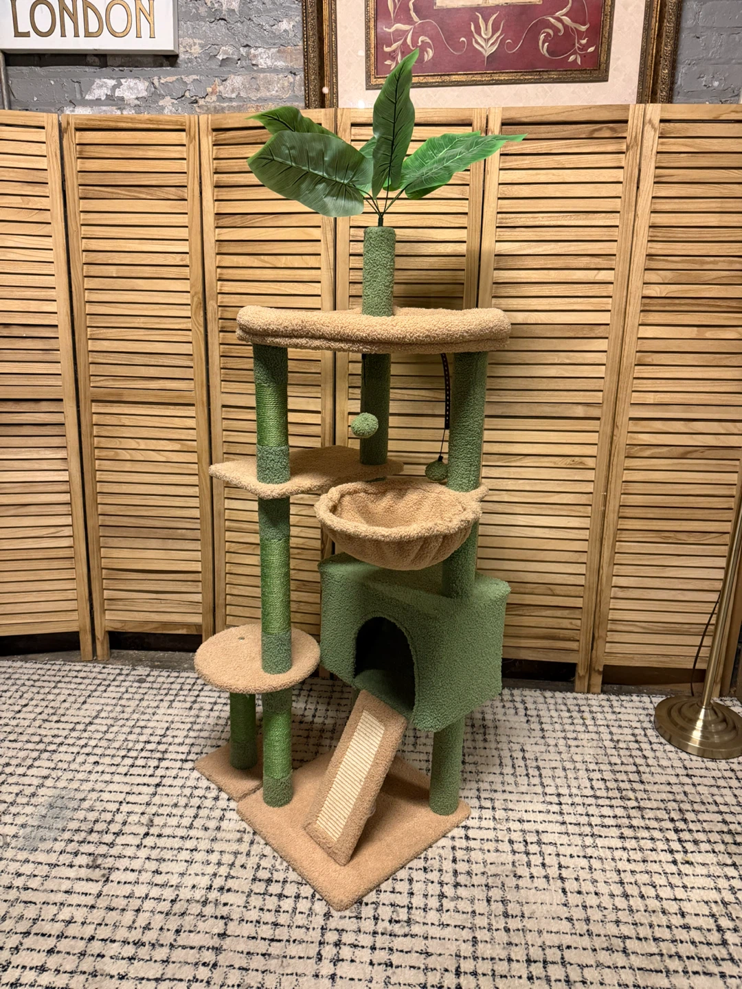 Multi-level Cat Tree Condo