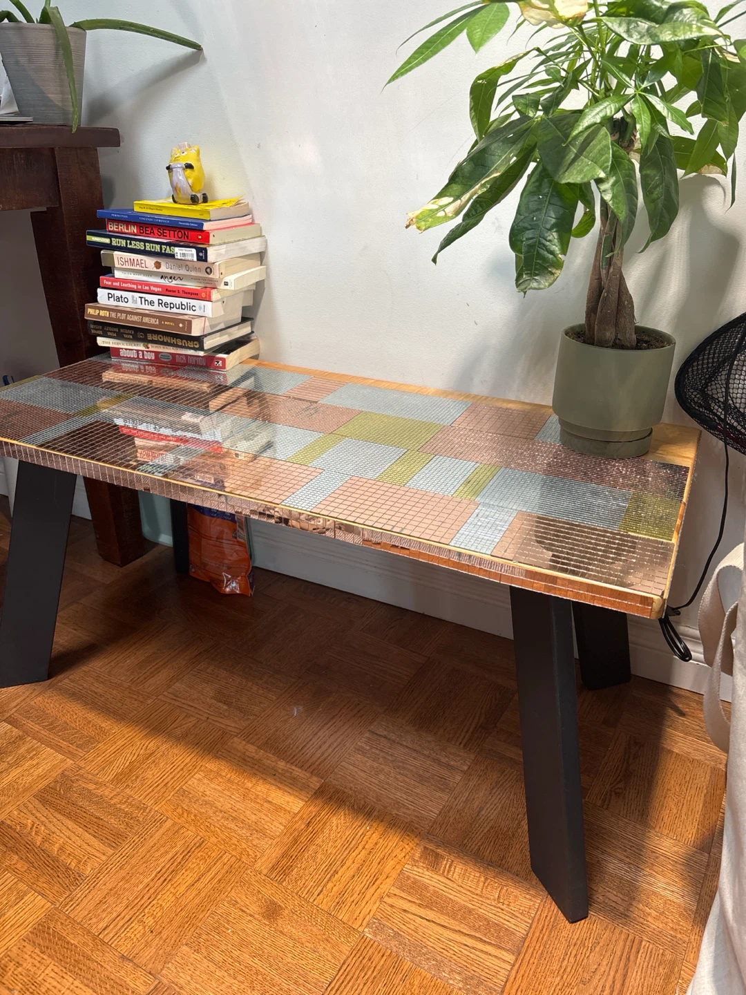 Glitter mosaic coffee table