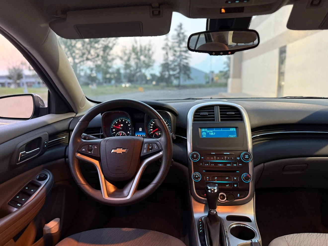 2014 Chevy Malibu (53,000km) - photo 5