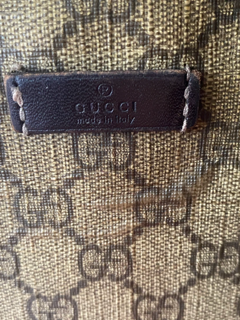 Gucci Monogram Messenger Bag - photo 3
