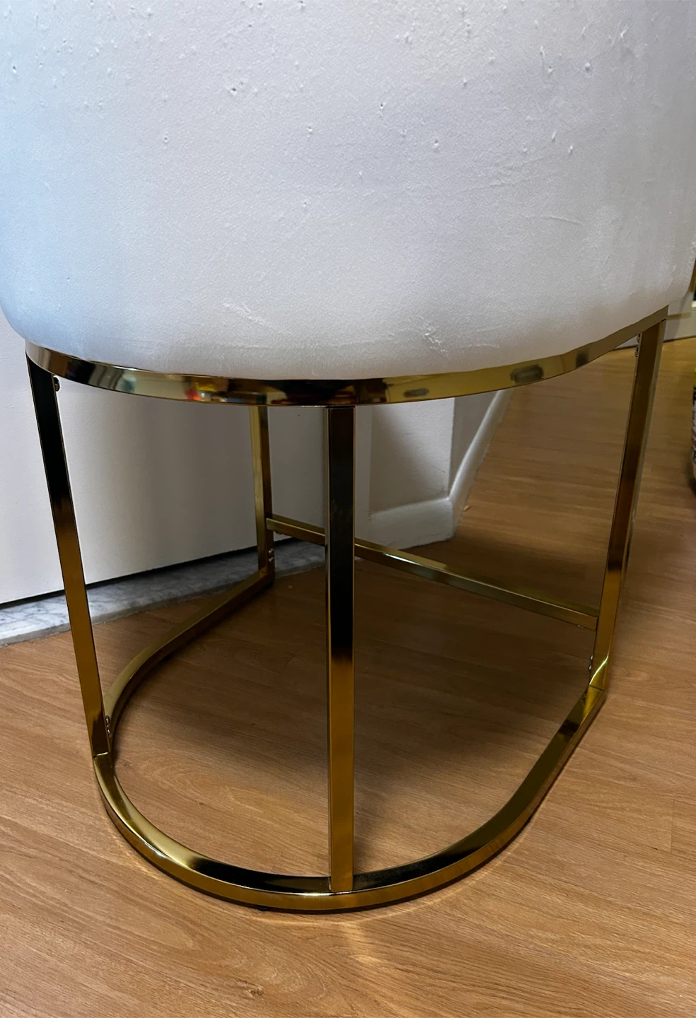 MOVING SALE White Velvet Accent Chair with Gold Base - photo 4