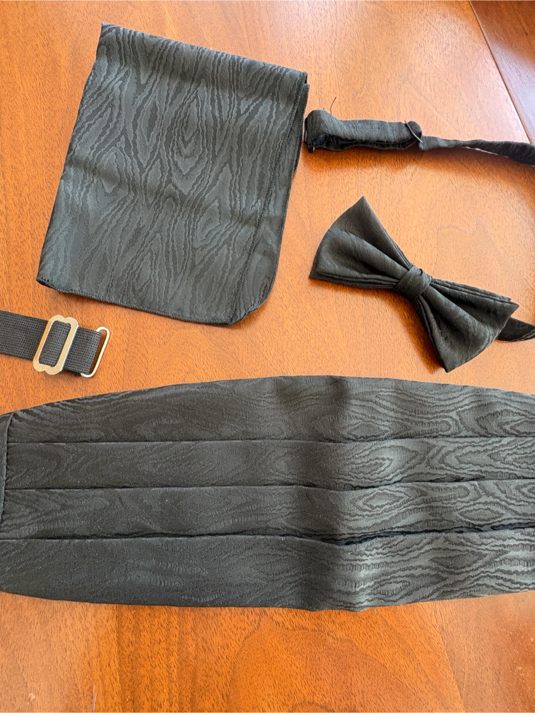 NEW Black Silk Cummerbund and Bow Tie Set - photo 2