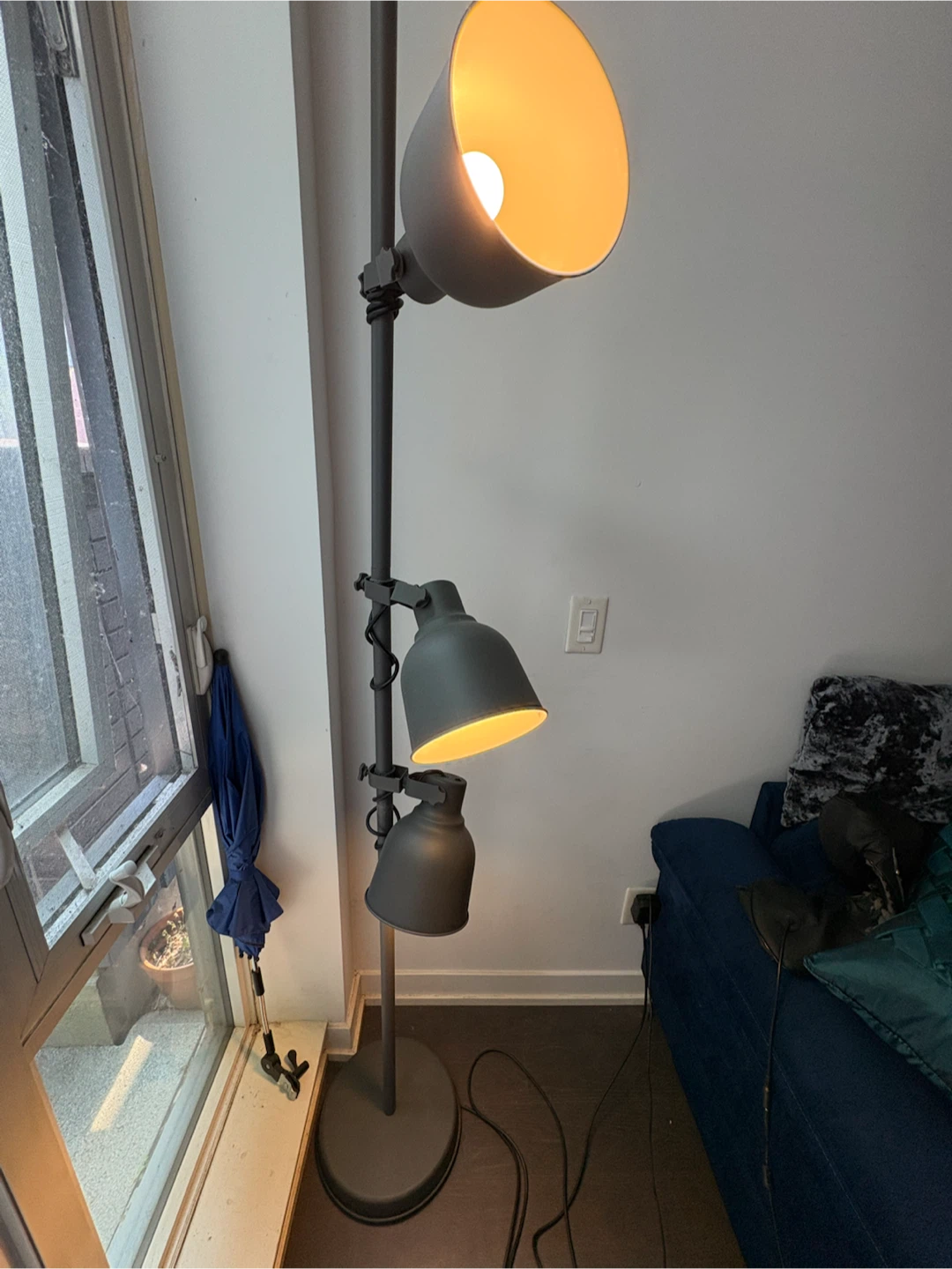 IKEA Hektar Floor Lamp - Dark Gray - photo 3