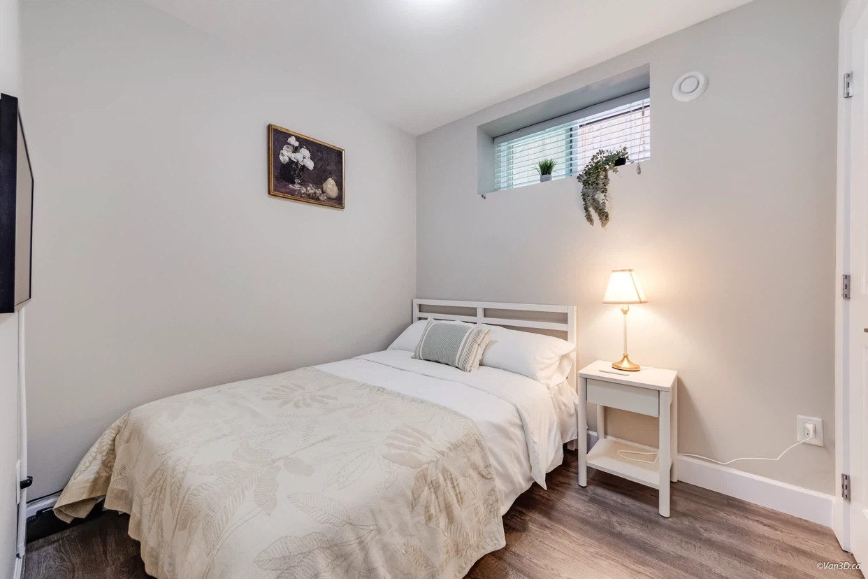 Furnished 2BR Basement Suite | Southeast Vancouver - photo 4