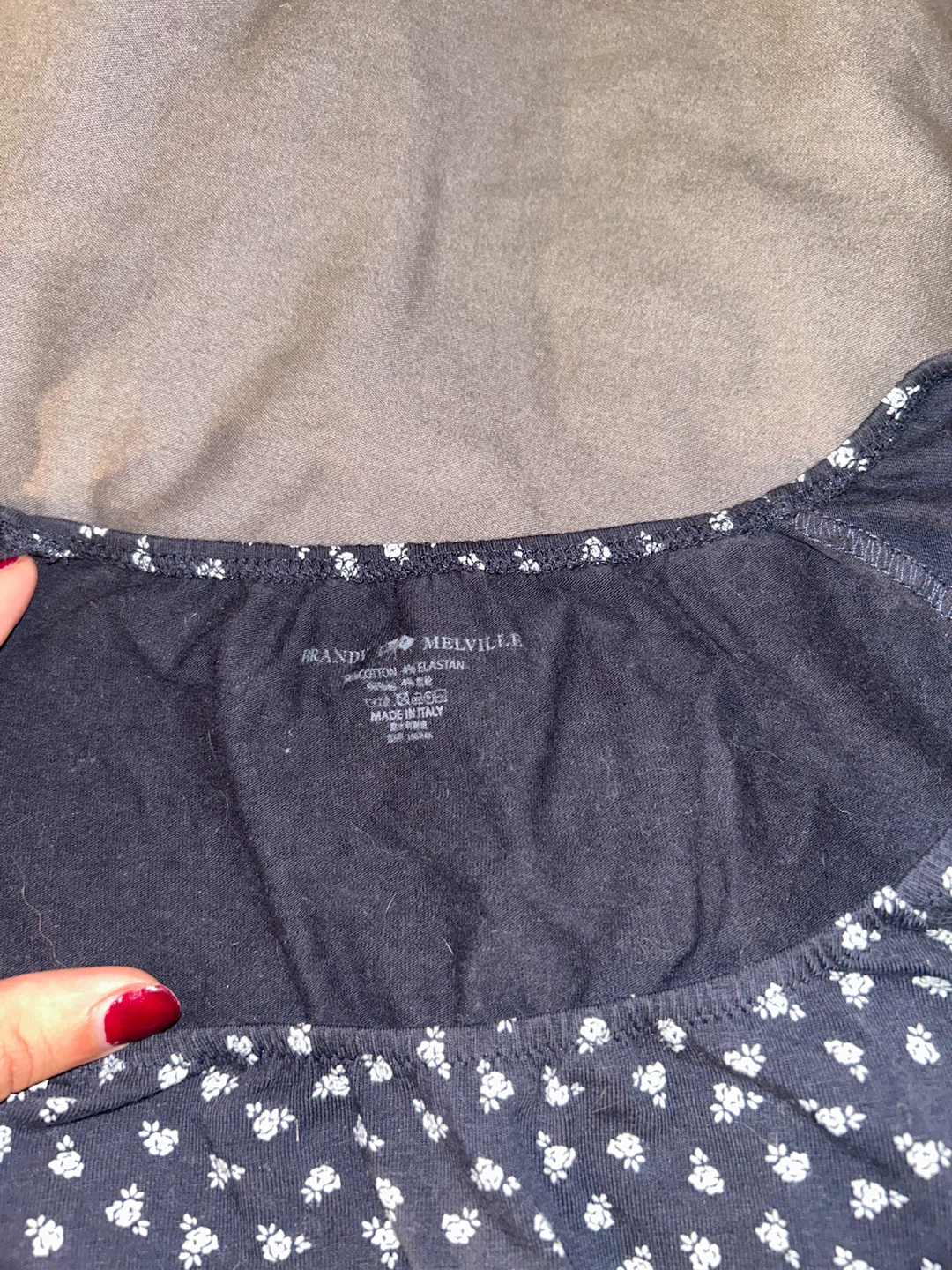 Brandy Melville Black Floral Puff Sleeve Top