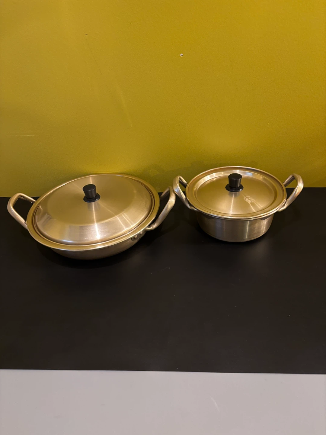 Set of Korean yellow ramen pots