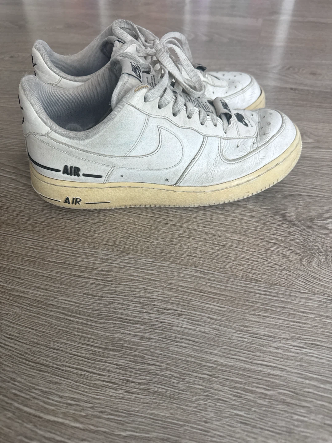 Nike Air Force 1 Low White Sneakers