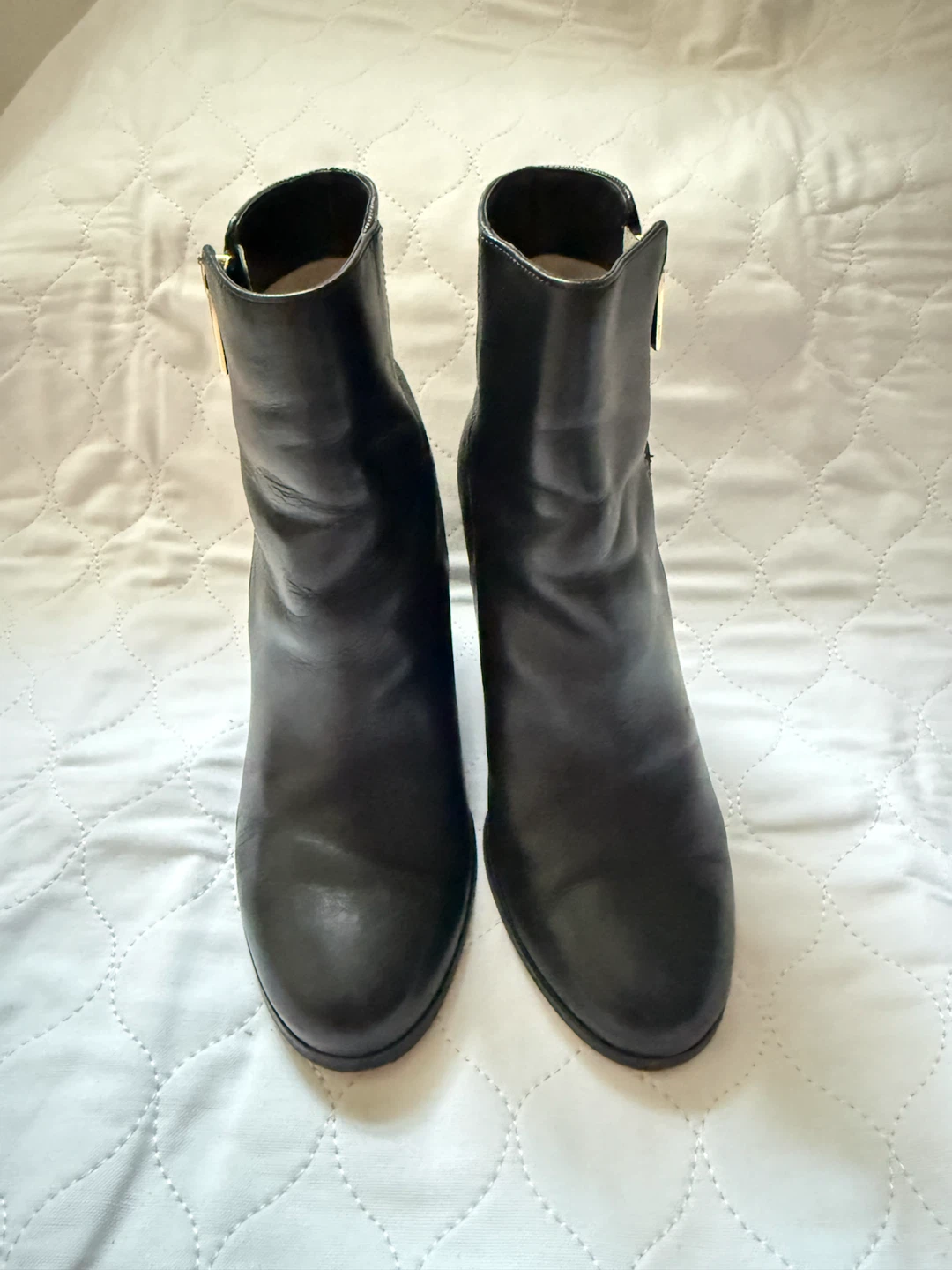 MICHAEL KORS Black Leather Ankle Boots - Size 7.5