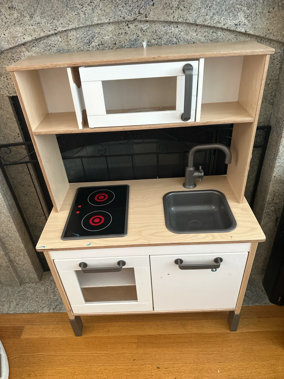 Wooden Play Kitchen with Microwave, Stove, and Sink