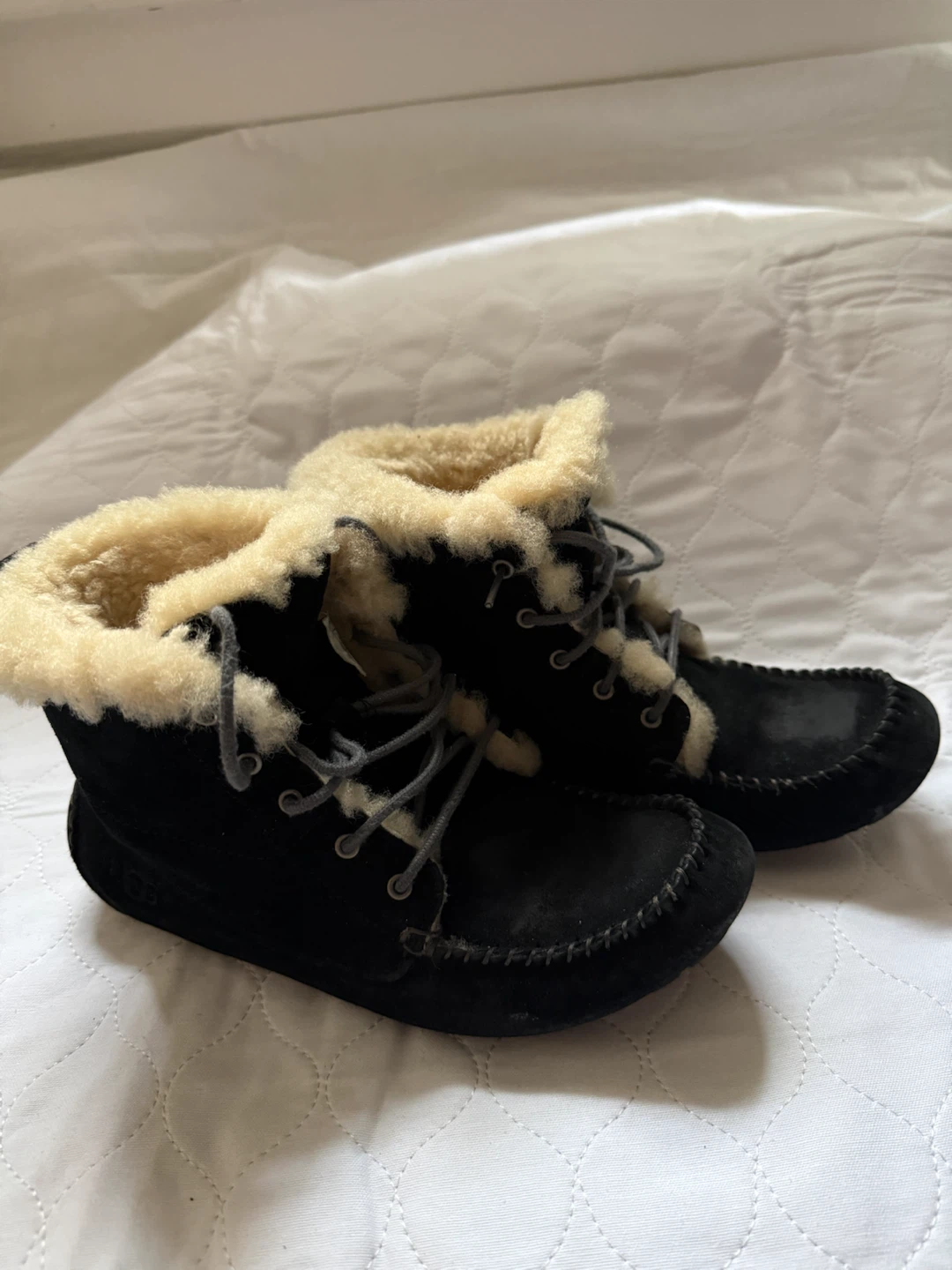 UGG Black Sheepskin Lined Boots - photo 5