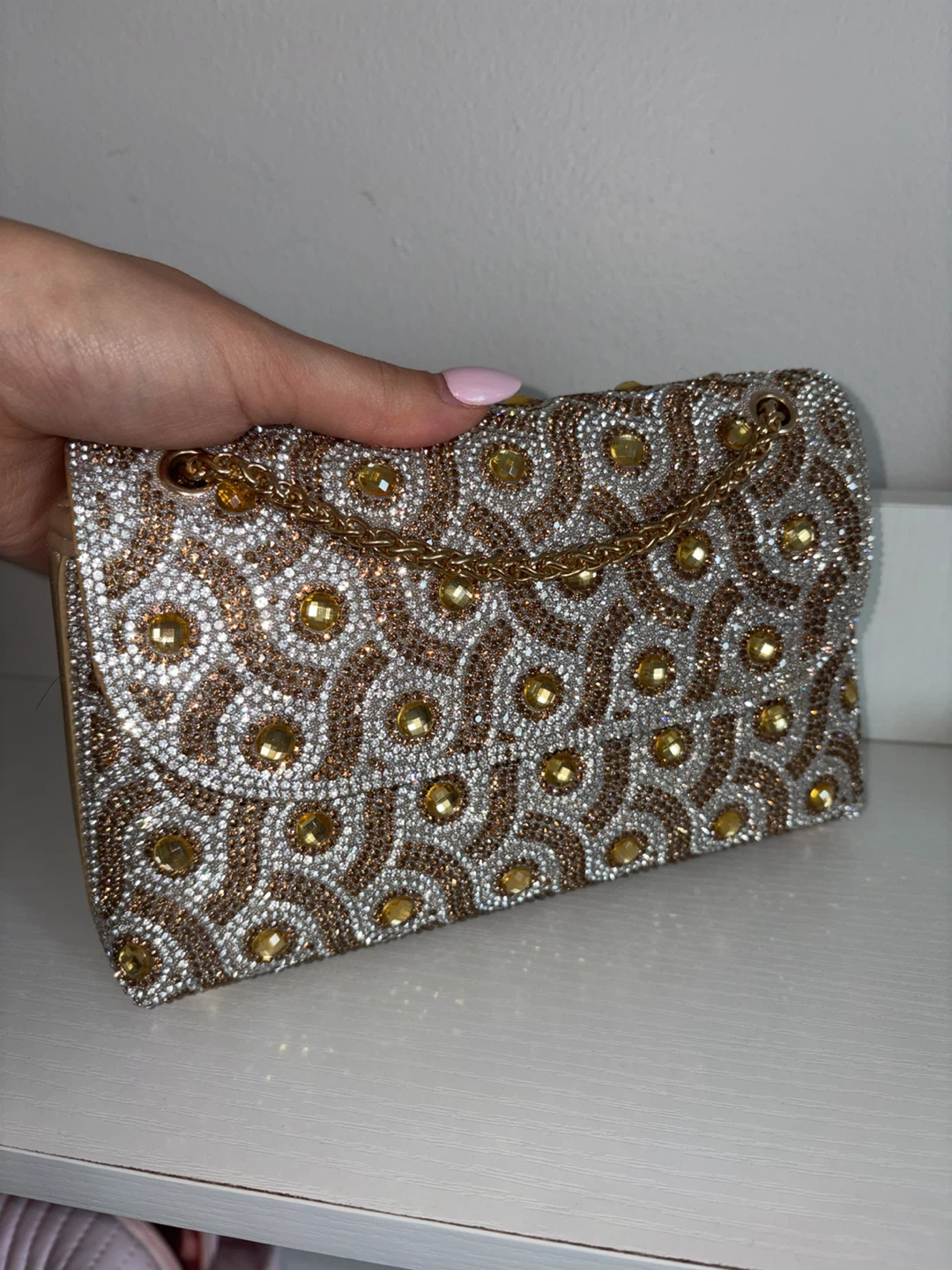 Sparkly Purse with Gold Chain - photo 3