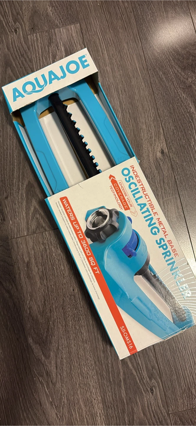 NEW Oscillating Sprinkler