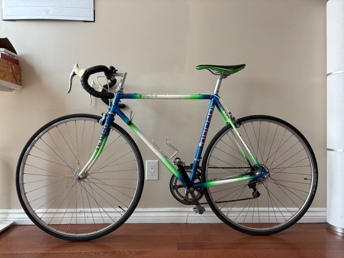 Vintage Norco Victory Tri-A Road Bike + fixings!