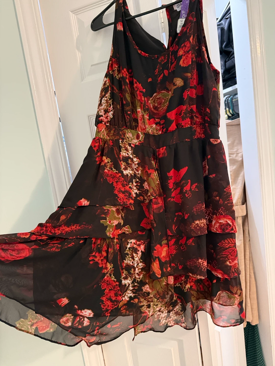 Women's floral tiered dress