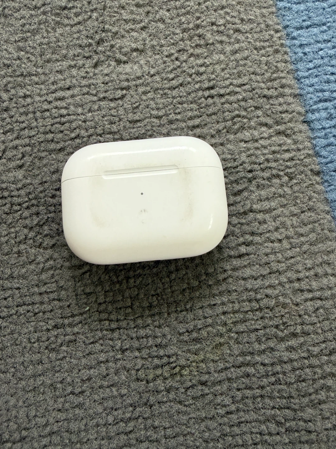 Apple AirPods Pro (1st Gen) Charging Case