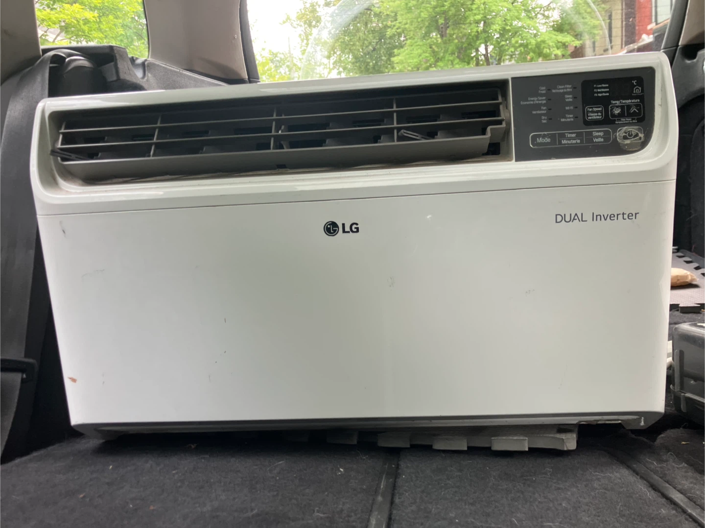 LG Dual Inverter Air Conditioner