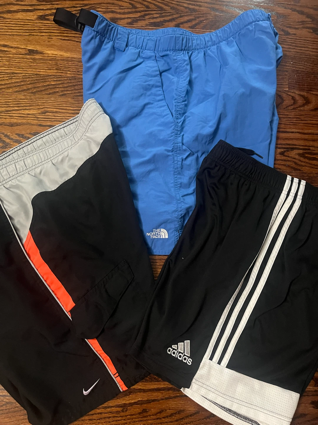 Bundle of 3 Men's Shorts: Nike, Adidas & The North Face - photo 4