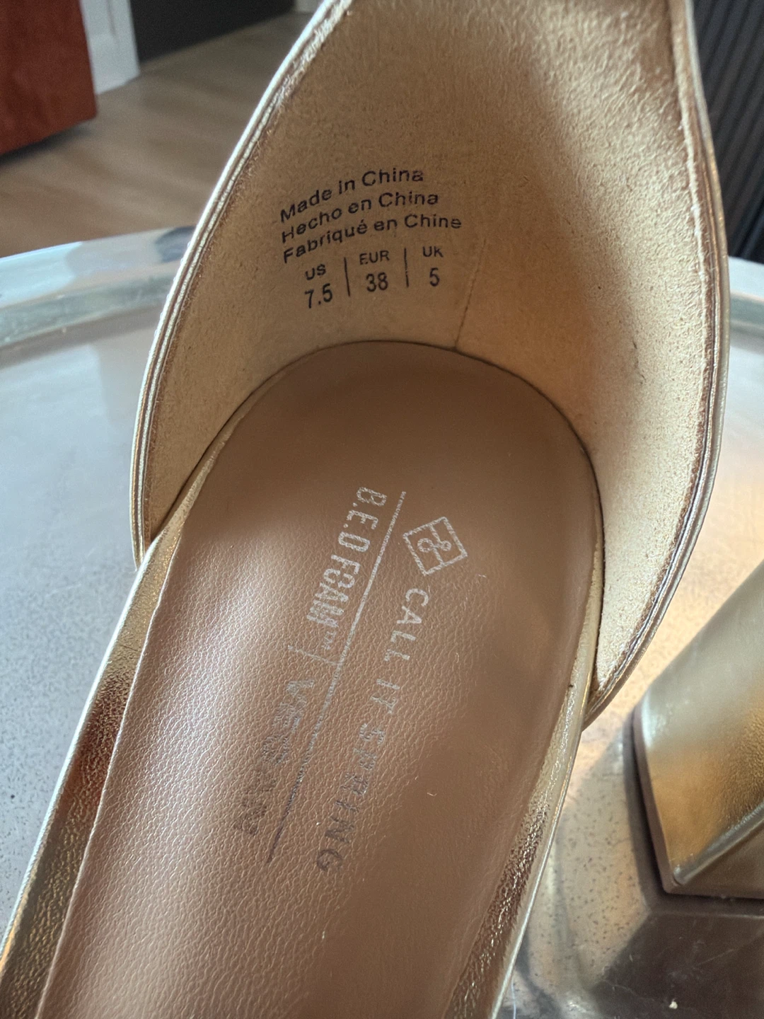 Call It Spring Gold Block Heel Sandals US 7.5 - photo 2