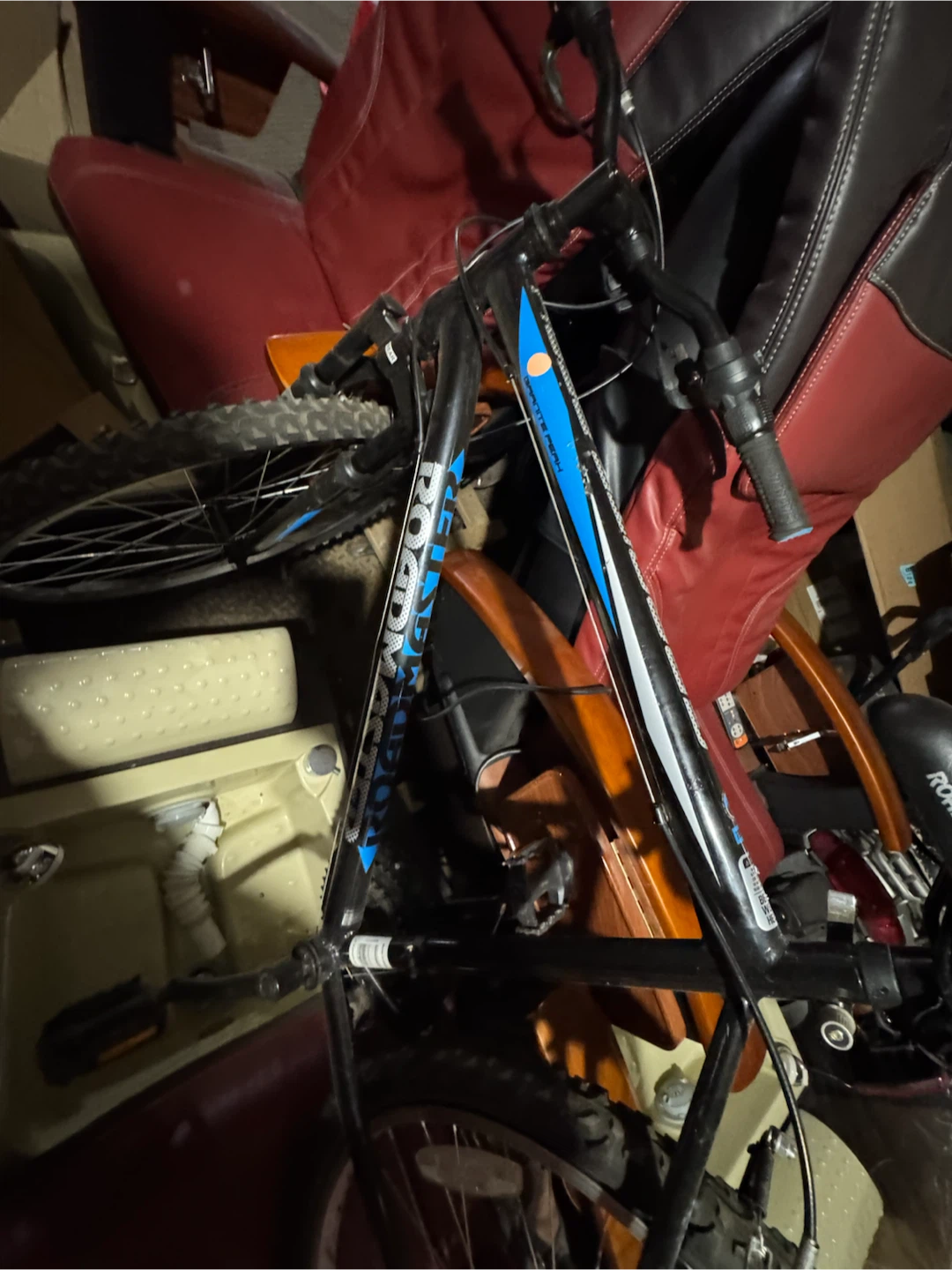 Roadmaster Mountain Bike - photo 4